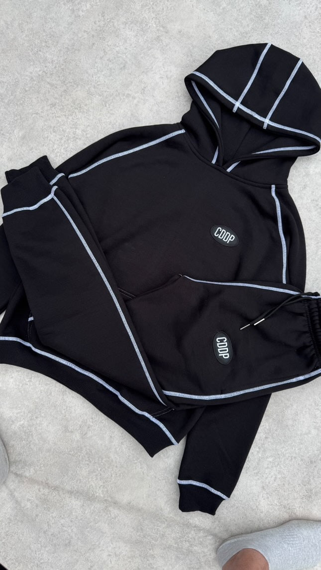 Black stitching tracksuit